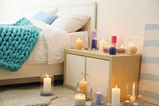 Свећама до магије